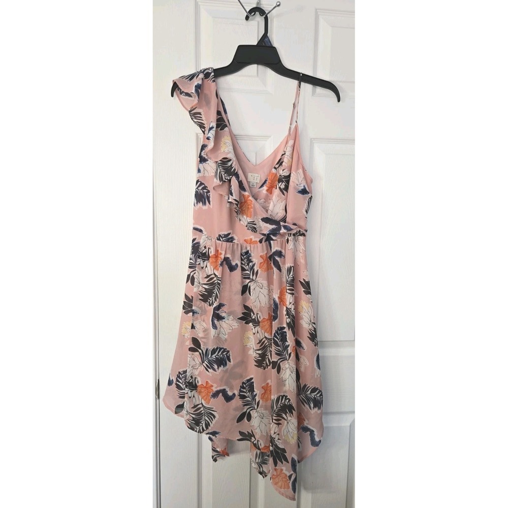 A‎ New Day Womans Strapless Mini Dress Size Small Mauve And Florial...